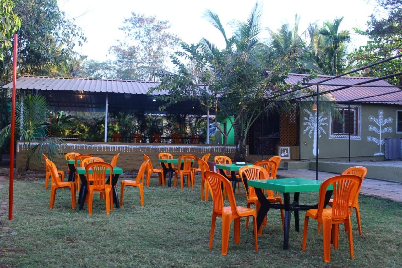 Hotel Nisarg Shrushti Farmhouse Púna Exteriér fotografie